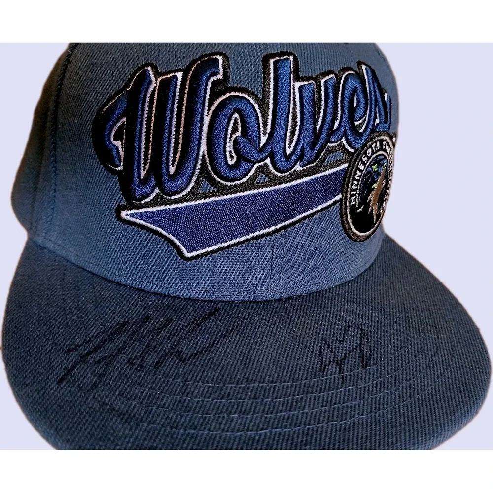 Signed Player#42 MN Timberwolfs NBA Ultra game offically licensed cap hat‎ #1118